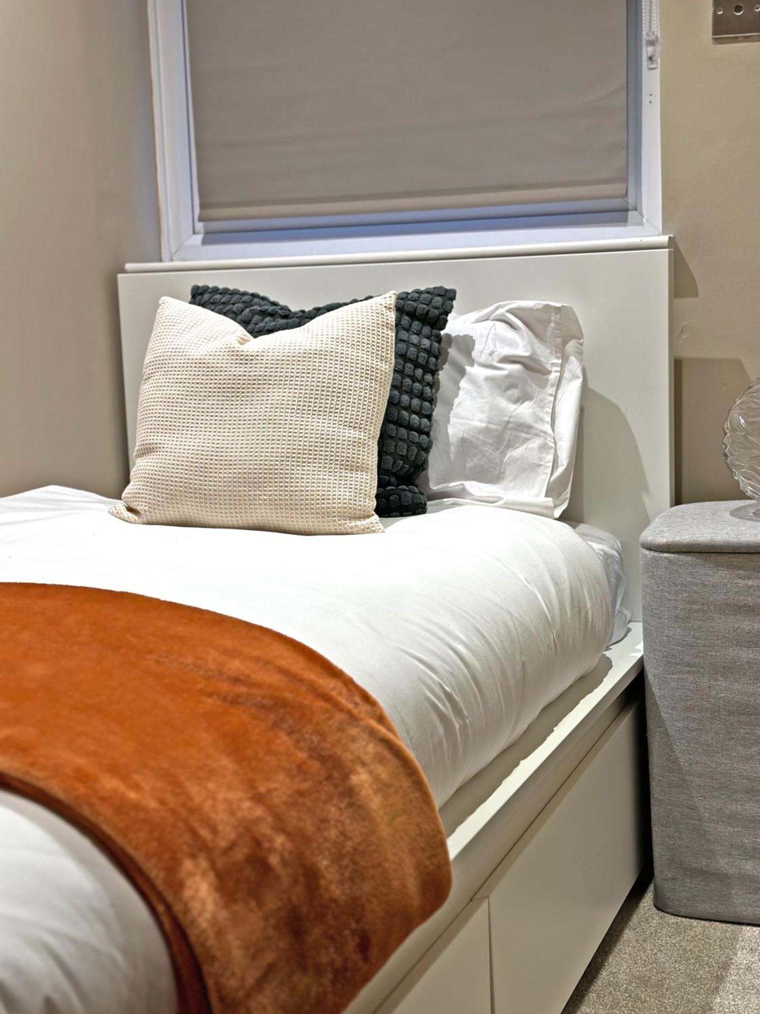 Oikoshomes Three Bedroom Flat In Londra Dış mekan fotoğraf